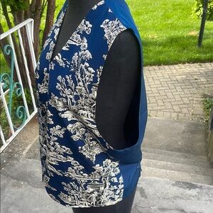 JH Collectibles Blue and White Vest